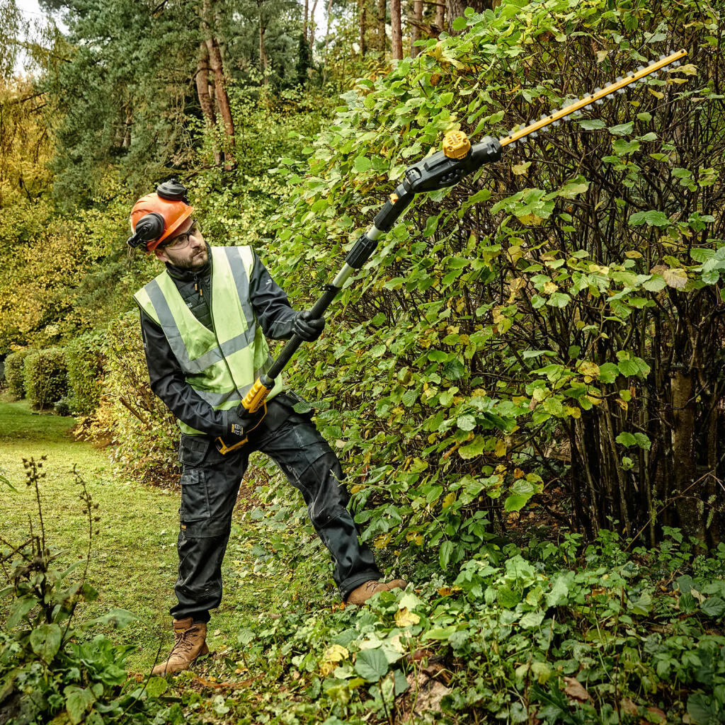 Кусторез аккумуляторный бесщёточный со штангой DeWALT DCMPH566N DCMPH566N - Изображение 6